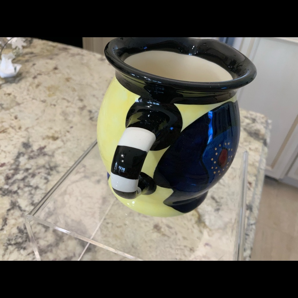 SWAK PITCHER - Picture 2 of 4